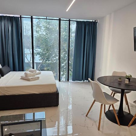 Nikis 20 Suites Atene Esterno foto