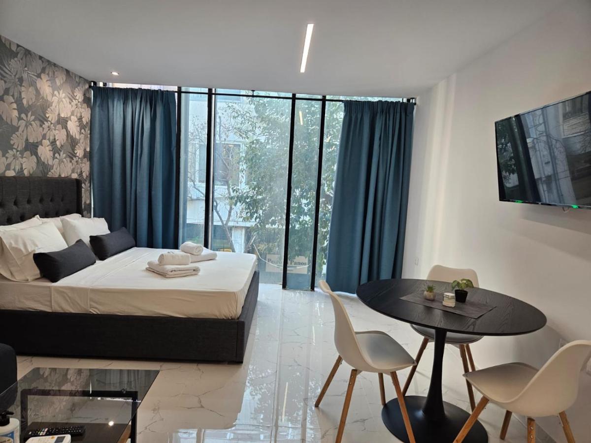 Nikis 20 Suites Atene Esterno foto
